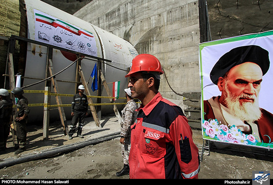 گزارش تصویری | آغاز عملیات حفاری فاز دو خط 3 قطار شهری مشهد | عکاس: محمد حسن صلواتی /شهرآرا