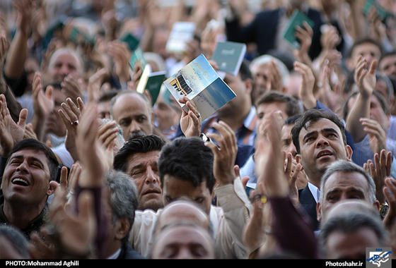گزارش تصویری | مراسم دعای پر فیض عرفه در حرم رضوی | عکاس : محمد عقیلی /شهرآرا