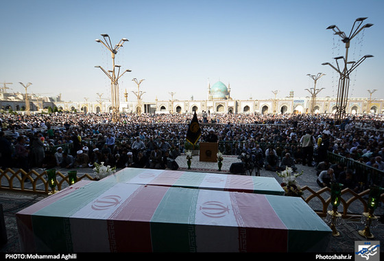 گزارش تصویری | مراسم دعای پر فیض عرفه در حرم رضوی | عکاس : محمد عقیلی /شهرآرا