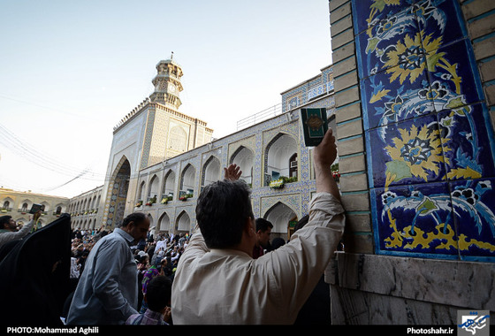 گزارش تصویری | مراسم دعای پر فیض عرفه در حرم رضوی | عکاس : محمد عقیلی /شهرآرا
