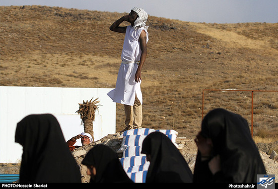 گزارش تصویری : بازسازی واقعه غدیر خم در مشهد | عکاس : حسین شریعت /شهرآرا