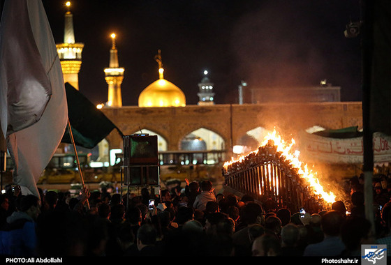 گزارش تصویری/ آیین سنتی مشعل گردانی حسینیه نجفی های مقیم مشهد/ عکاس :علی عبداللهی /شهرآرا