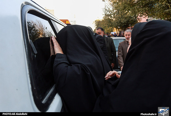گزارش تصویری | مراسم تشییع سه شهید مدافع حرم در مشهد | عکس : علی عبداللهی / شهرآرا