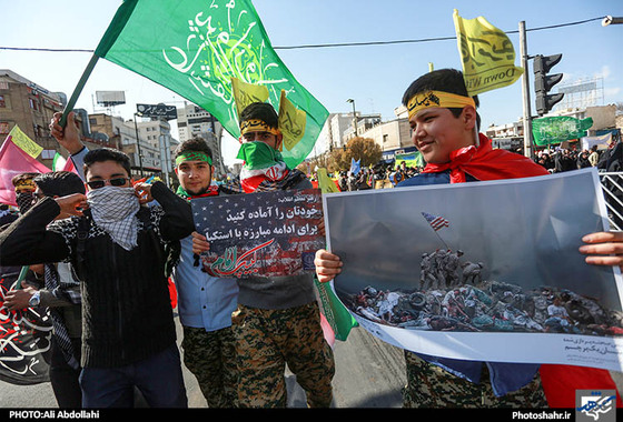 راهپیمایی 13ابن روز دانش اموز مشهد
علی عبدالهی شهرارا