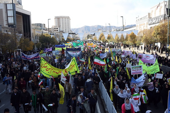 راهپیمایی یوم الله 13 آبان مشهد
نیما نجف زاده شهرارا