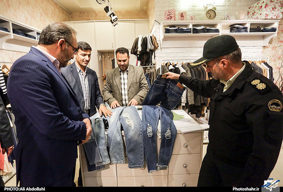 طرح جمع آوری لباس های غیر اخلاقی در بازار مشهد علی عبدالهی 