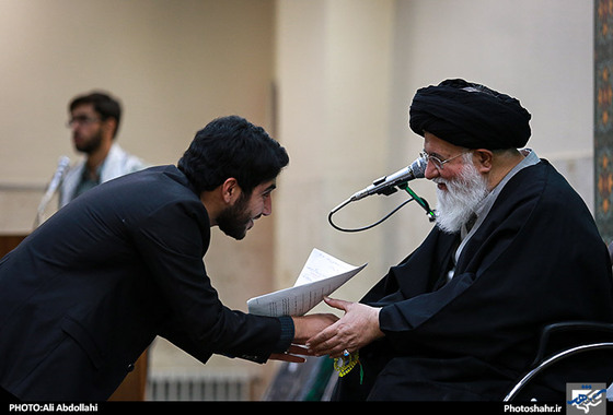 گزارش تصویری | دیدار تشکل های دانشجویی با آیت الله علم الهدی به مناسبت روز دانشجو | عکاس : علی عبداللهی /شهرآرا
