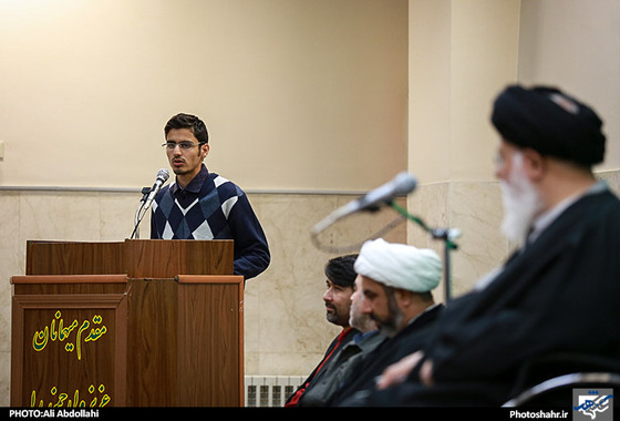 گزارش تصویری | دیدار تشکل های دانشجویی با آیت الله علم الهدی به مناسبت روز دانشجو | عکاس : علی عبداللهی /شهرآرا
