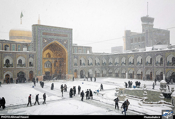 گزارش تصویری | بارش برف در مشهد | عکاس : احمد حسنی /شهرآرا 