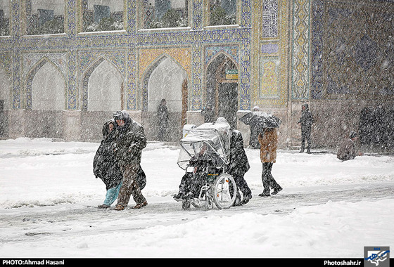 گزارش تصویری | بارش برف در مشهد | عکاس : احمد حسنی /شهرآرا 