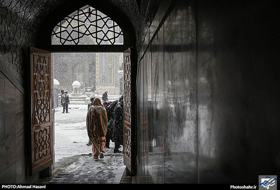 گزارش تصویری | بارش برف در مشهد | عکاس : احمد حسنی /شهرآرا 