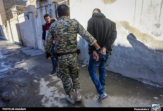  دستگیری باند سرقت خودرو و فروش مواد مخدر در مشهد‎ /عکاس : علی عبدالهی/ شهرآرا