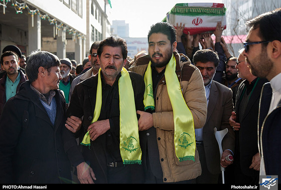 گزارش تصویری | تشییع پیکر مطهر شهید مدافع حرم یاسین رحیمی در مشهد | عکاس : احمد حسنی /شهرآرا