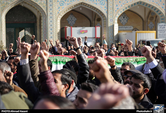 گزارش تصویری | تشییع پیکر مطهر شهید مدافع حرم یاسین رحیمی در مشهد | عکاس : احمد حسنی /شهرآرا