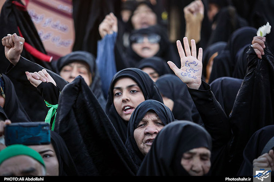 راهپیمایی بزرگداشت حماسه 9 دی و تشییع دو شهید مدافع حرم در مشهد 1