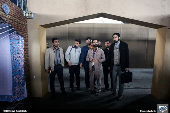 گزارش تصویری | آماده سازی نمایشگاه مشهد فجر آفرین | عکس : علی عبداللهی /شهرآرا