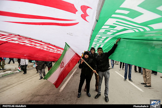 گزارش تصویری | راهپیمایی با شکوه 22 بهمن در مشهد | عکاس : علی عبداللهی /شهرآرا