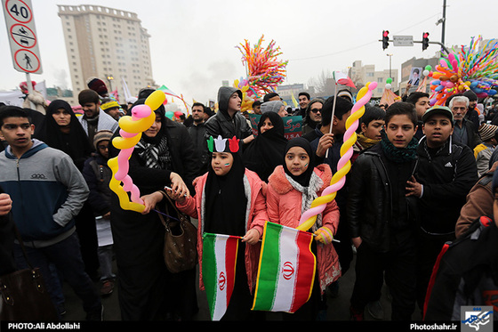گزارش تصویری | راهپیمایی با شکوه 22 بهمن در مشهد | عکاس : علی عبداللهی /شهرآرا