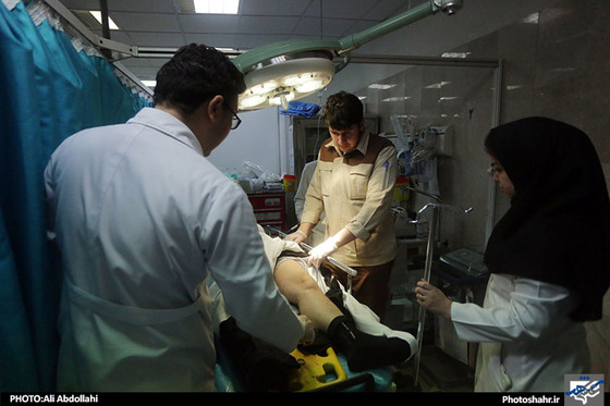 گزارش تصویری | پرتاب نارنجک انفجاری داخل خودروی پلیس راهور مشهد | عکاس : علی عبداللهی / شهرآرا