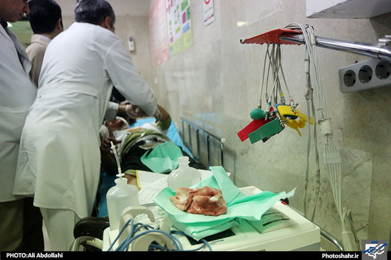 گزارش تصویری | پرتاب نارنجک انفجاری داخل خودروی پلیس راهور مشهد | عکاس : علی عبداللهی / شهرآرا