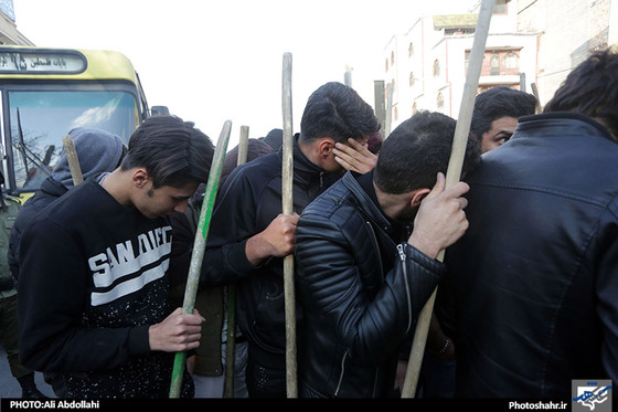 گزارش تصویری  تنبیه اجتماعی بازداشت شدگان چهارشنبه سوری در مشهد عکاس علی عبداللهی شهرآرا