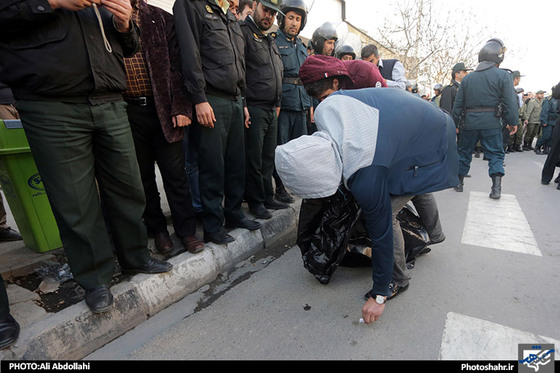 گزارش تصویری  تنبیه اجتماعی بازداشت شدگان چهارشنبه سوری در مشهد عکاس علی عبداللهی شهرآرا