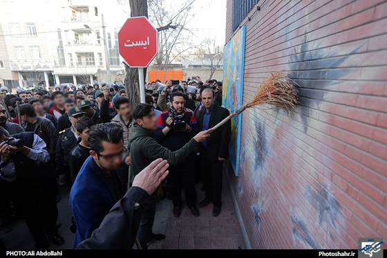 گزارش تصویری  تنبیه اجتماعی بازداشت شدگان چهارشنبه سوری در مشهد عکاس علی عبداللهی شهرآرا