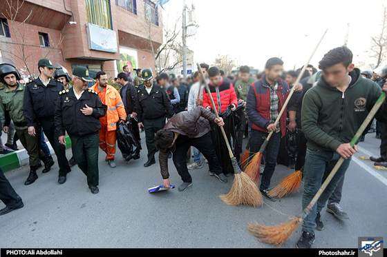 گزارش تصویری  تنبیه اجتماعی بازداشت شدگان چهارشنبه سوری در مشهد عکاس علی عبداللهی شهرآرا