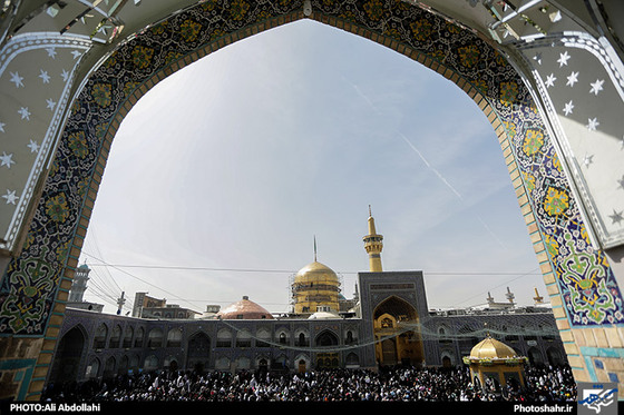 گزارش تصویری حال و هوای نوروز در حرم رضوی عکاس علی عبداللهی شهرآرا