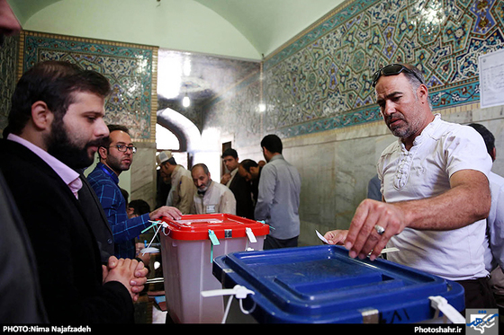 گزارش تصویری انتخابات ریاست جمهوری و شورای شهر مشهد عکاس نیما نجف زاده شهرآرا