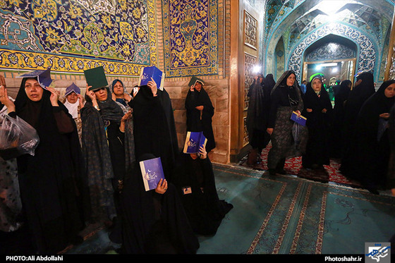 گزارش تصویری | احیای شب نوزدهم ماه مبارک رمضان در حرم رضوی | عکاس: علی عبداللهی /شهرآرا