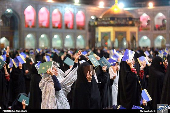 گزارش تصویری | احیای شب نوزدهم ماه مبارک رمضان در حرم رضوی | عکاس: علی عبداللهی /شهرآرا