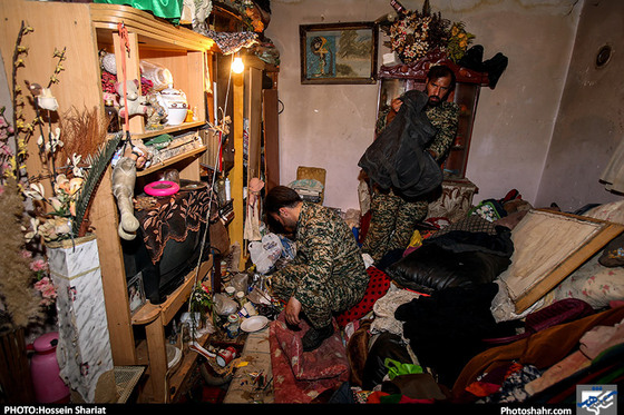 گزارش تصویری پلمپ 15 مرکز توزیع مواد مخدر در مشهد عکس حسین شریعت شهرارا