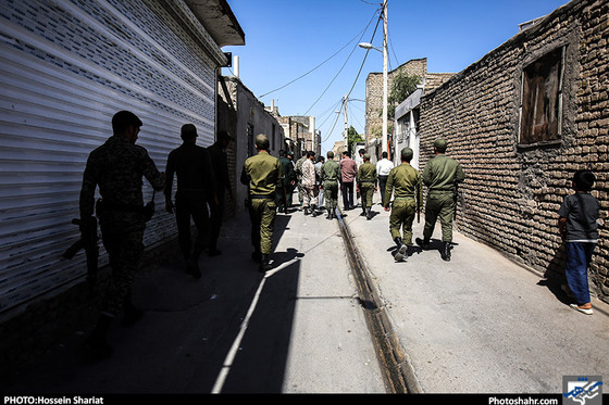 گزارش تصویری پلمپ 15 مرکز توزیع مواد مخدر در مشهد عکس حسین شریعت شهرارا