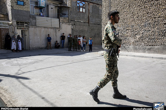 گزارش تصویری پلمپ 15 مرکز توزیع مواد مخدر در مشهد عکس حسین شریعت شهرارا