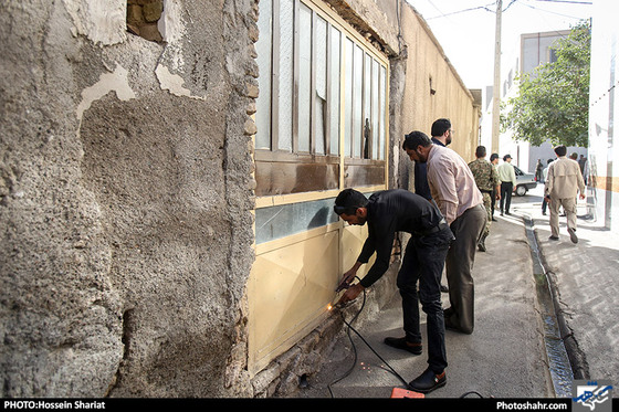 گزارش تصویری پلمپ 15 مرکز توزیع مواد مخدر در مشهد عکس حسین شریعت شهرارا
