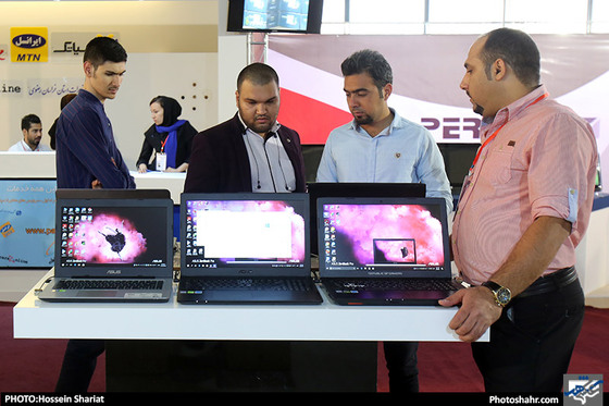 گزارش تصویری | بیستمین نمایشگاه بین المللی کامپیوتر | عکس : حسین شریعت /شهرآرا