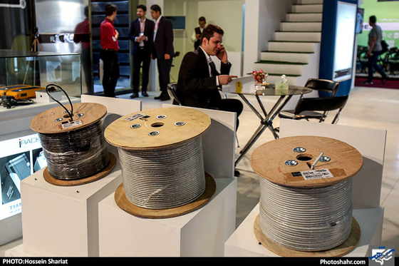 گزارش تصویری | بیستمین نمایشگاه بین المللی کامپیوتر | عکس : حسین شریعت /شهرآرا