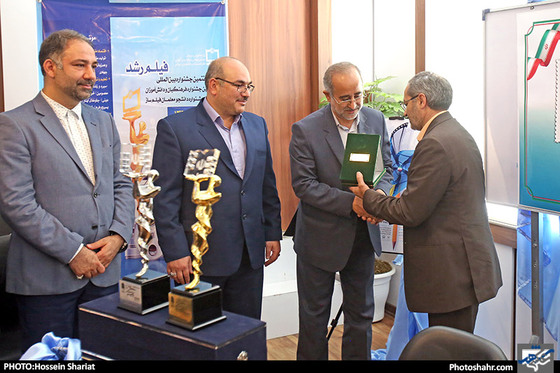 گزارش تصویری | آغاز به کار دبیرخانه جشنواره بین المللی فیلم رشد در مشهد | عکس :حسین شریعت /شهرآرا