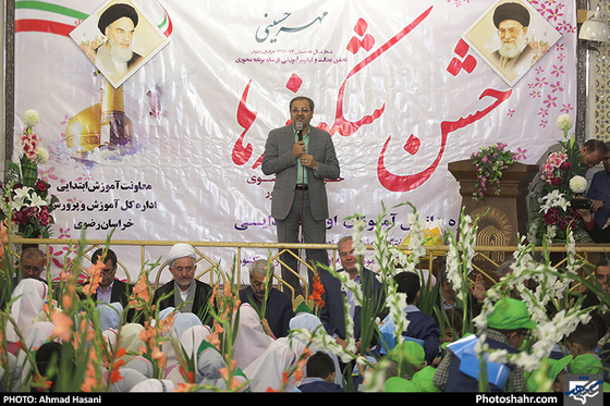 گزارش تصویری | جشن شکوفه‌ها در حرم رضوی | عکس :احمد حسنی/ شهرآرا
