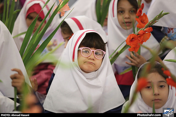 گزارش تصویری | جشن شکوفه‌ها در حرم رضوی | عکس :احمد حسنی/ شهرآرا