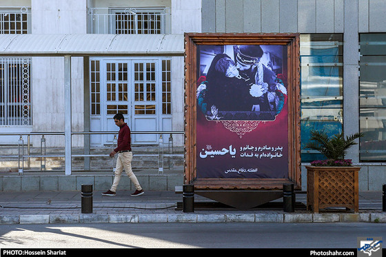 گزارش تصویری / فضاسازی شهرداری مشهد به مناسبت ایام محرم / عکس : حسین شریعت /شهرآرا