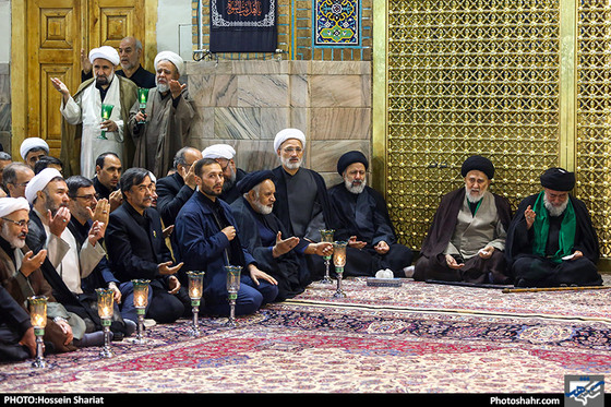 گزارش تصویری /آیین خطبه خوانی شب عاشورا در حرم مطهر رضوی /عکس : حسین شریعت/ شهرآرا