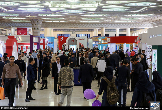 گزارش تصویری پنجمین روز از بیست و سومین نمایشگاه مطبوعات / عکس حسین شریعت/شهرآرا