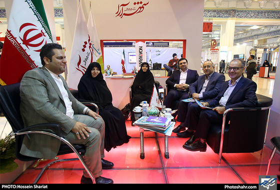 حضور اعضای شورای شهر مشهد در غرفه شهرآرا / عکس حسین شریعت 