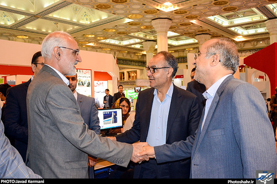 حضور اعضای شورای شهر مشهد در غرفه شهرآرا / عکس جواد کرمانی