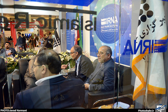 حضور اعضای شورای شهر مشهد در غرفه شهرآرا / عکس جواد کرمانی