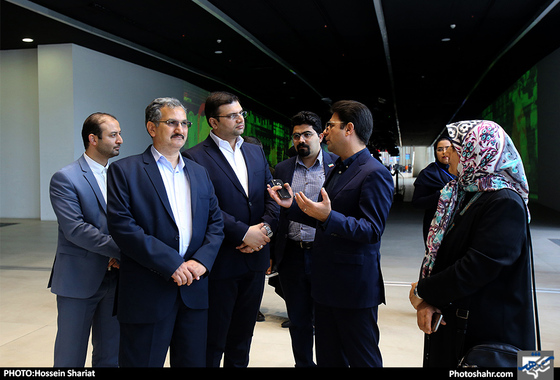 بازدید اعضای شورای شهر مشهد از باغ کتاب تهران/عکس حسین شریعت