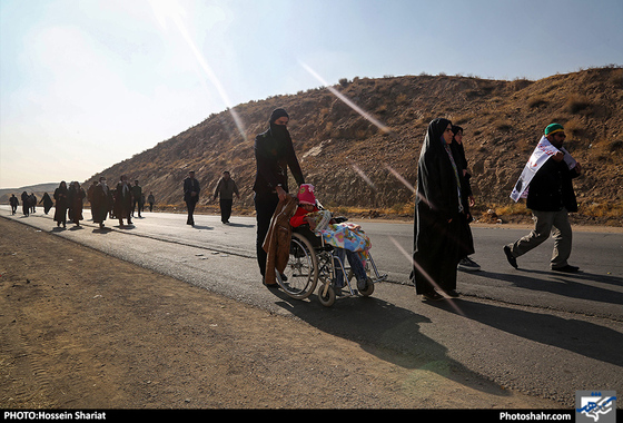 کاروان های پیاده زائرین امام رضا (ع) / عکس: حسین شریعت / شهرآرا