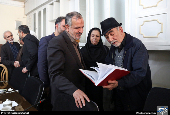 جلسه هماهنگی پویش کتاب گردی / عکس: حسین شریعت / شهرآرا